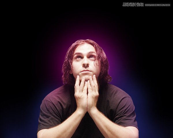 Photoshop制作酷炫的抽象光线人物海报