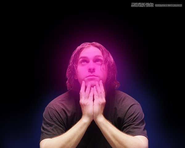 Photoshop制作酷炫的抽象光线人物海报