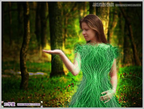 Photoshop合成在和蝴蝶交流的美女仙子
