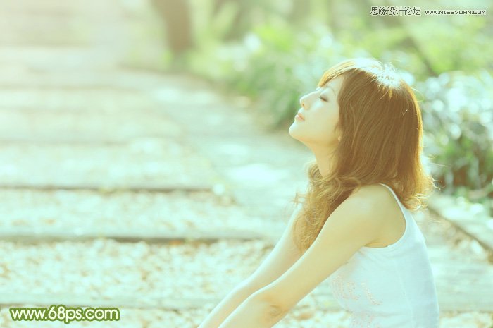 Photoshop调出外景美女照片唯美青色调