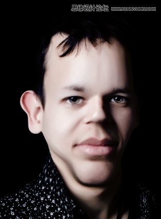 Photoshop巧用液化工具制作人物漫画效果