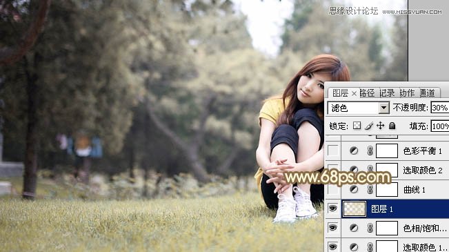 Photoshop调出草地上美女朦胧的淡黄色调