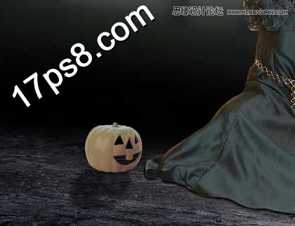 Photoshop设计万圣节正在施展魔法的女巫