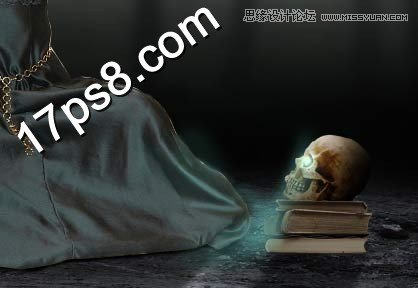 Photoshop设计万圣节正在施展魔法的女巫