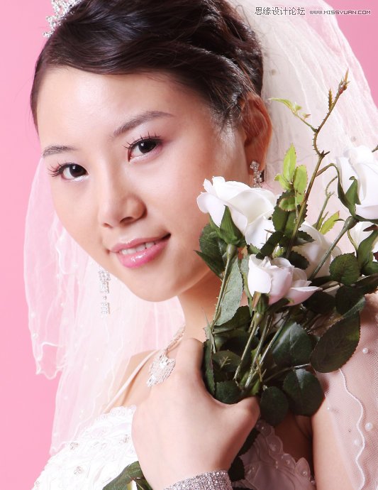 Photoshop使用简单方法给美女人像磨皮