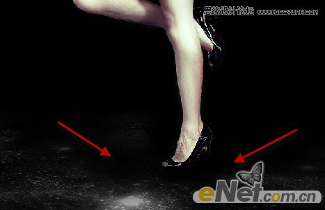 Photoshop绘制炫彩光线背景的美女海报