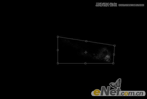 Photoshop绘制炫彩光线背景的美女海报