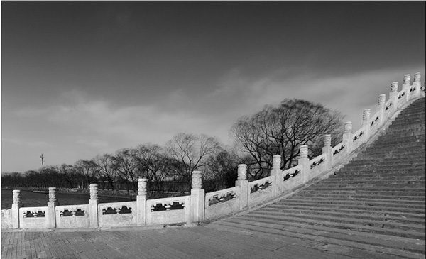 Photoshop合成山间云雾中梦幻天庭教程