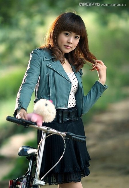 Photoshop调出外景美女唯美青色调教程