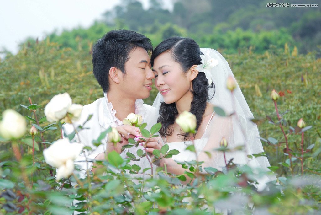 Photoshop调出公园情侣照片唯美的淡黄色调