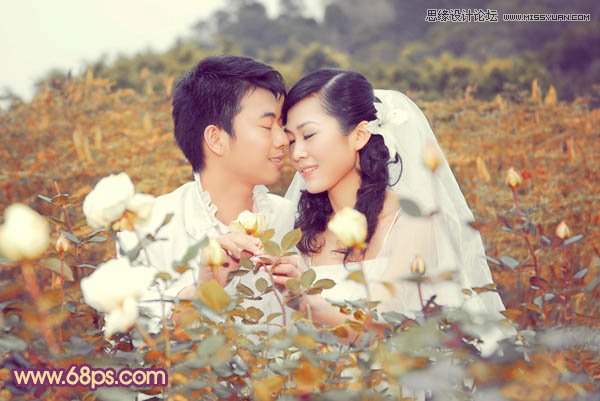 Photoshop调出公园情侣照片唯美的淡黄色调