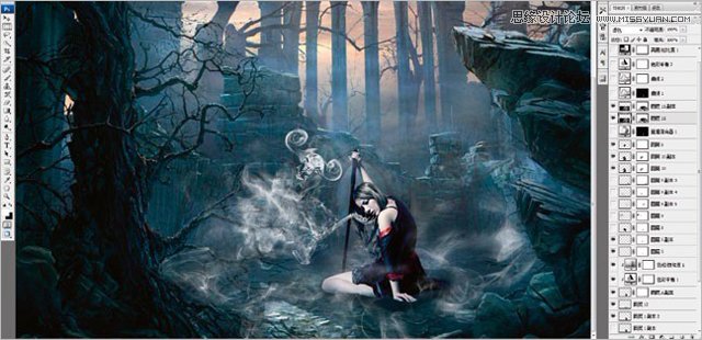 Photoshop合成暗色效果的地狱女战士