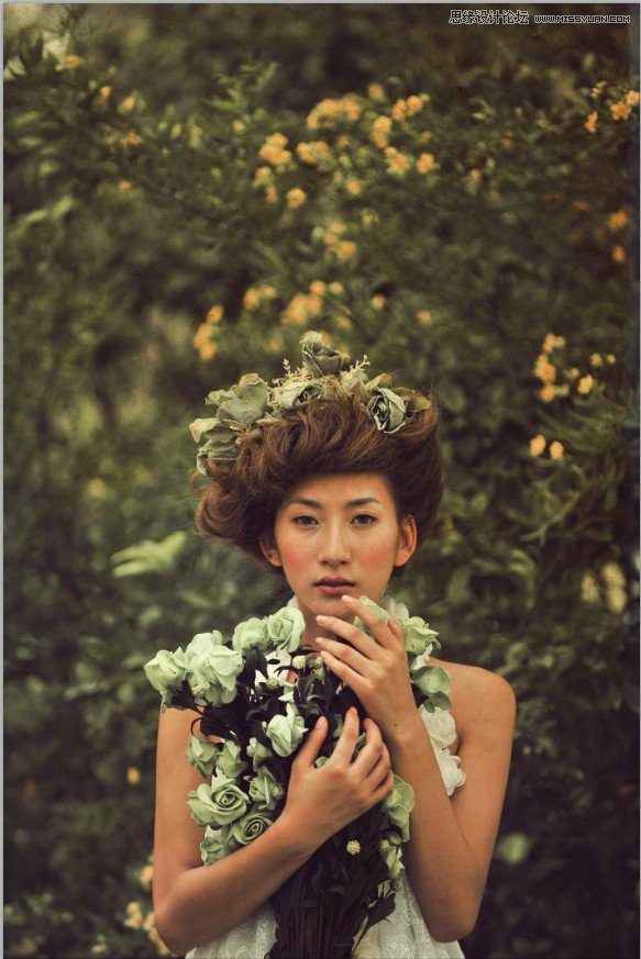 Photoshop调出外景美女漂亮的复古色调