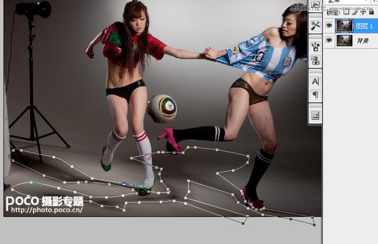 Photoshop合成足球场上超酷的足球宝贝