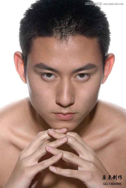 Photoshop调出帅哥质感的古铜色皮肤效果