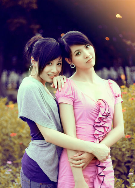 Photoshop调出外景人物柔美的紫色调