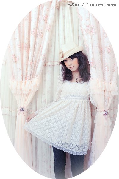 Photoshop调出室内美女梦幻淡雅色效果