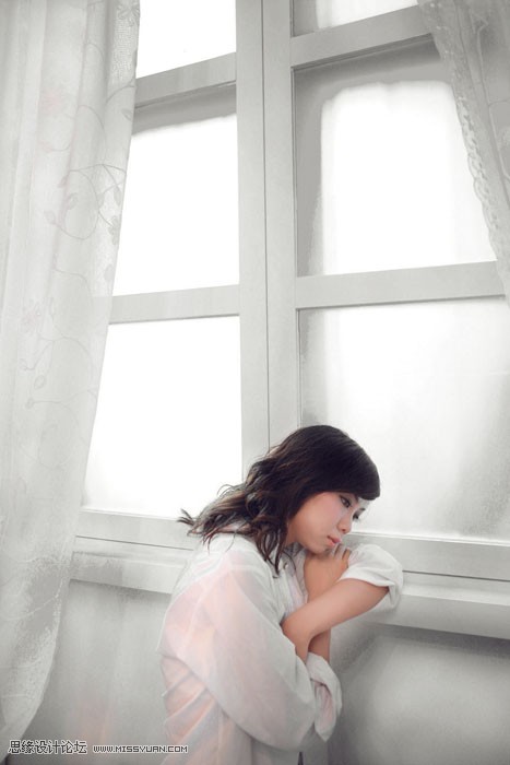 Photoshop调出偏青美女照冷艳的甜美效果